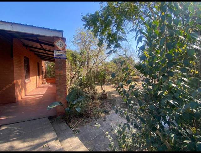 3 BEDROOM HOUSE FOR SALE IN SCOTTSVILLE